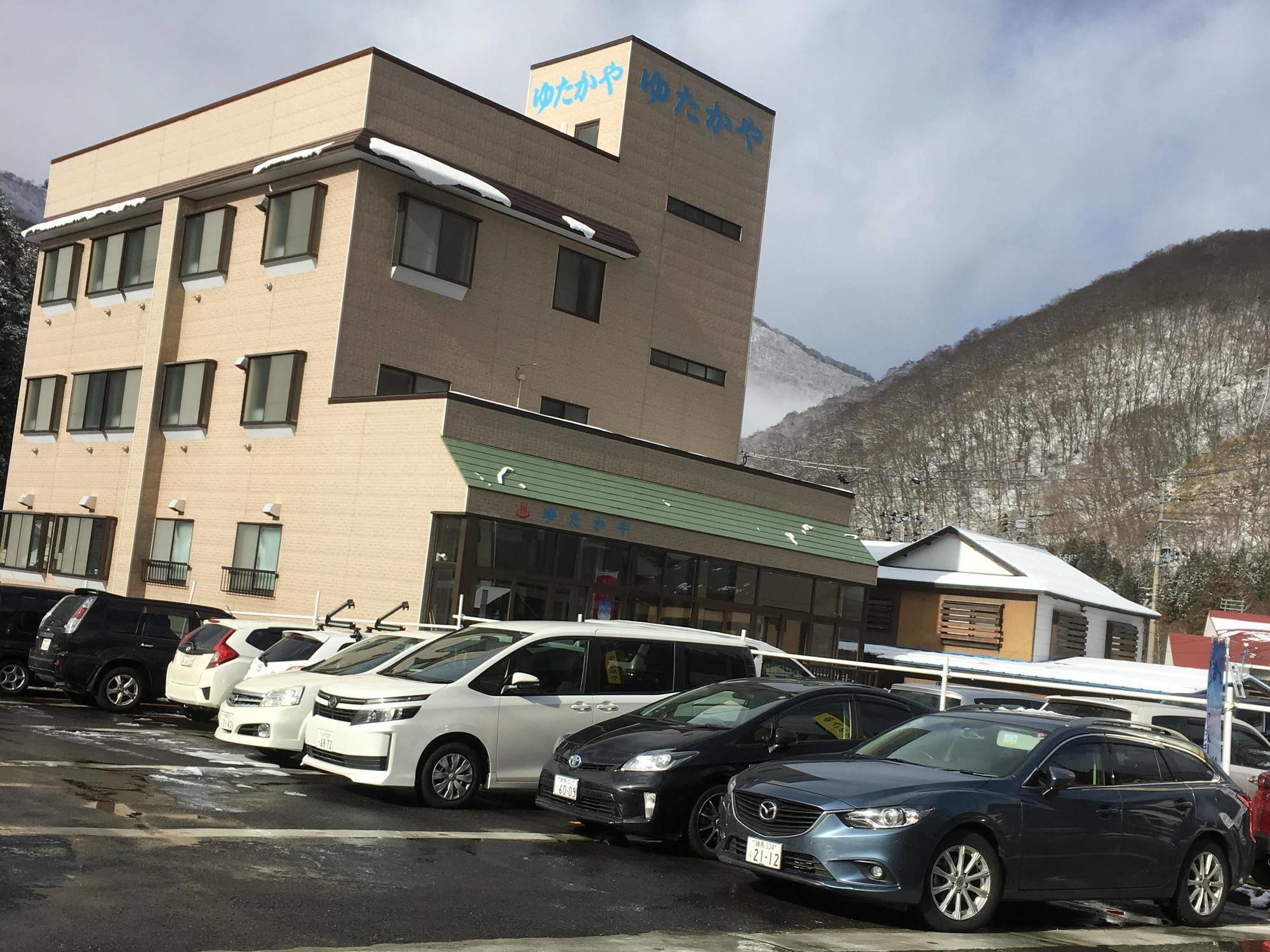 Onsen Minshuku Yutakaya Hotel Yuzawa  Exterior photo